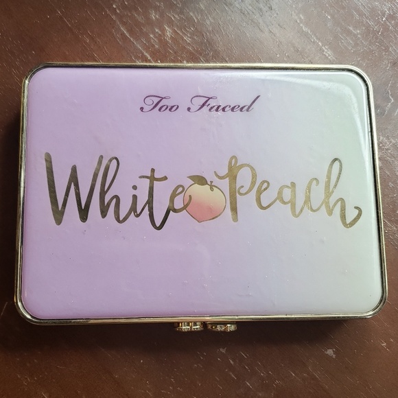 Too Faced White Peach Pallet - Picture 2 of 2